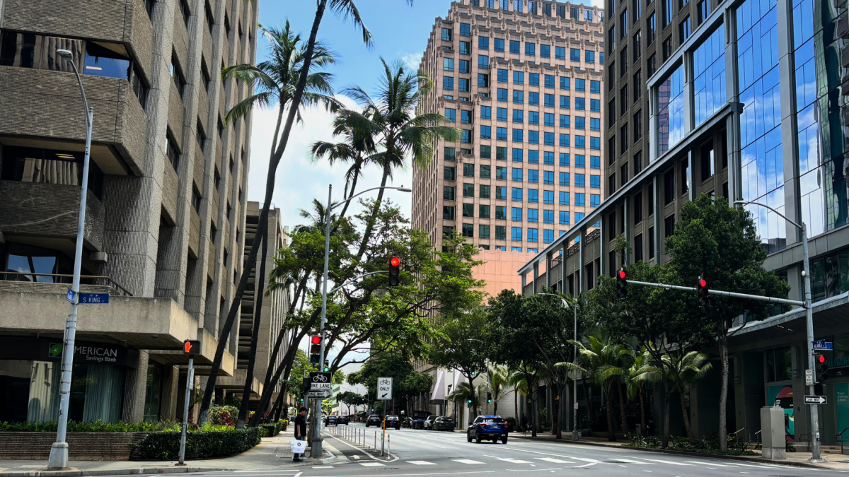 Hawai'i developers navigate market shifts amidst island-specific economic challenges and regulations.