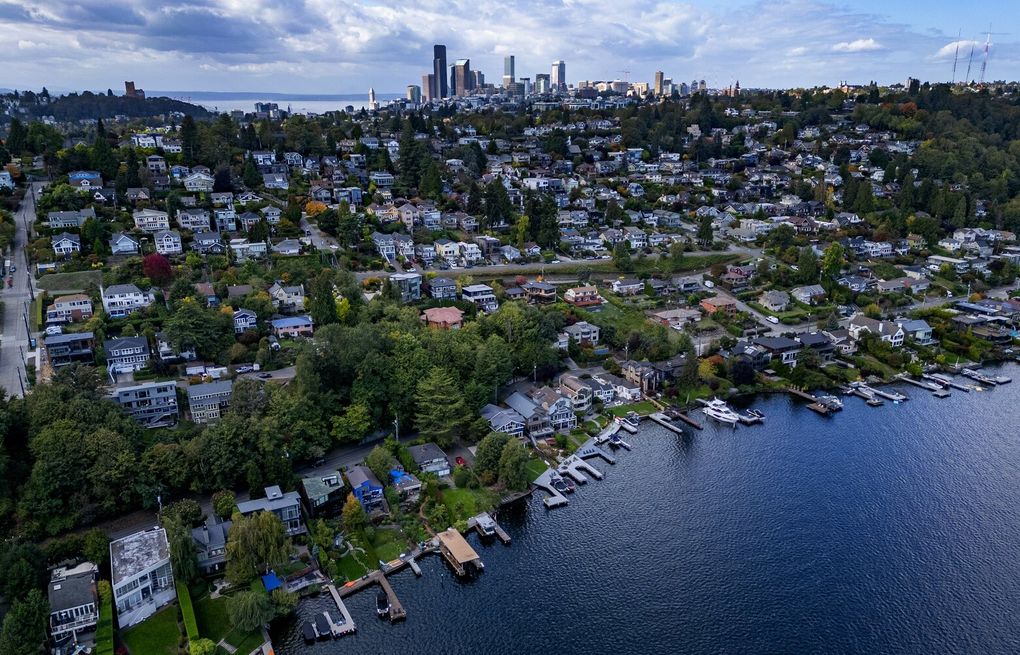 Washington state resident purchases home without real estate agent assistance.