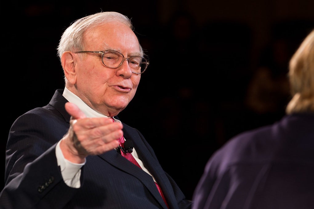 Billionaire investor Warren Buffett announces plan to acquire hundreds of single-family homes nationwide.