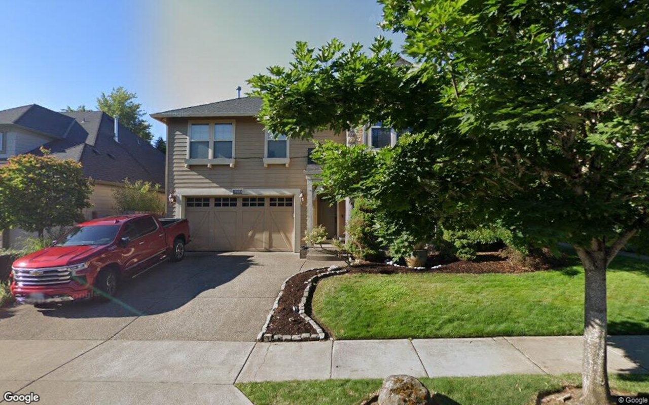 Portland metro area homes for sale under $800,000 in Oregon region.