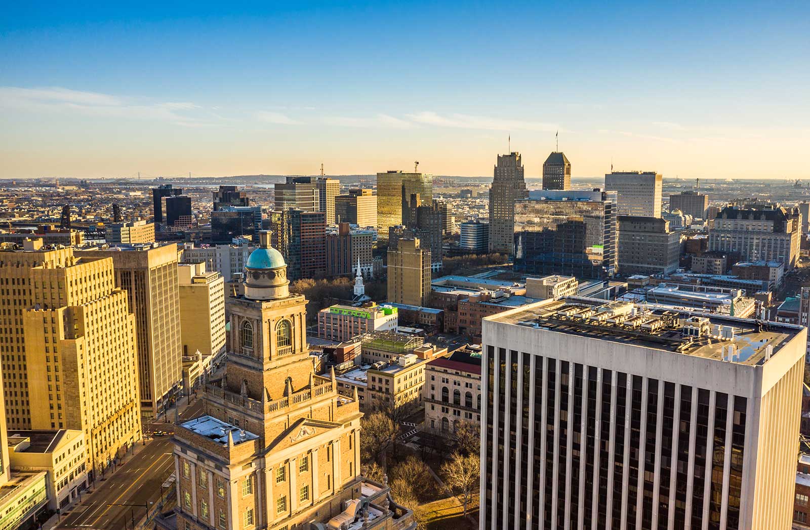 Newark summit attendees discuss real estate growth and community revitalization strategies.