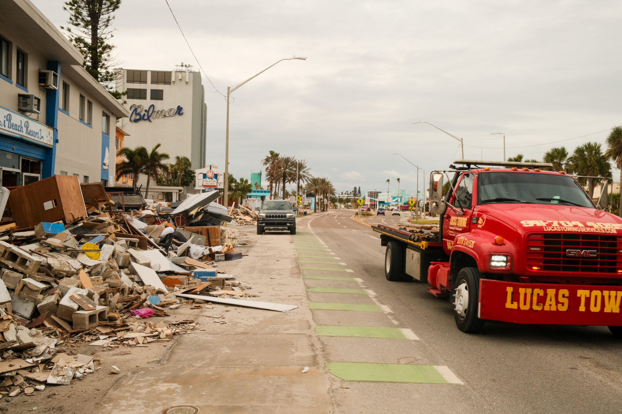 Tom Steyer's real estate company warns about insurance risks in commercial properties nationwide.