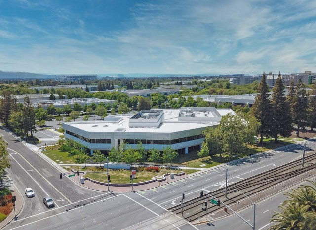 Netgear relocating headquarters to San Jose office complex.