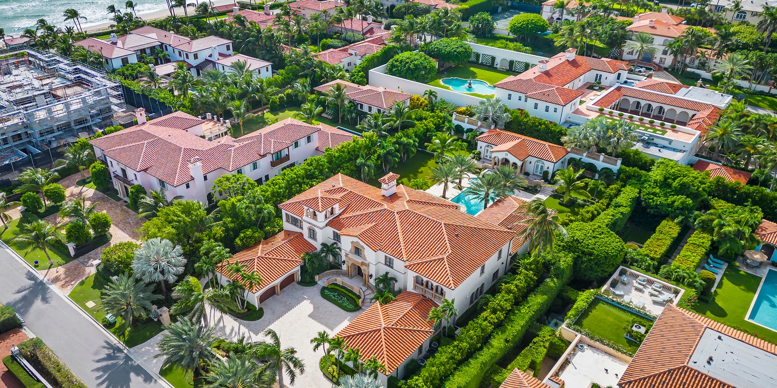 Image: Two Palm Beach homes sold next to Mar-a-Lago.