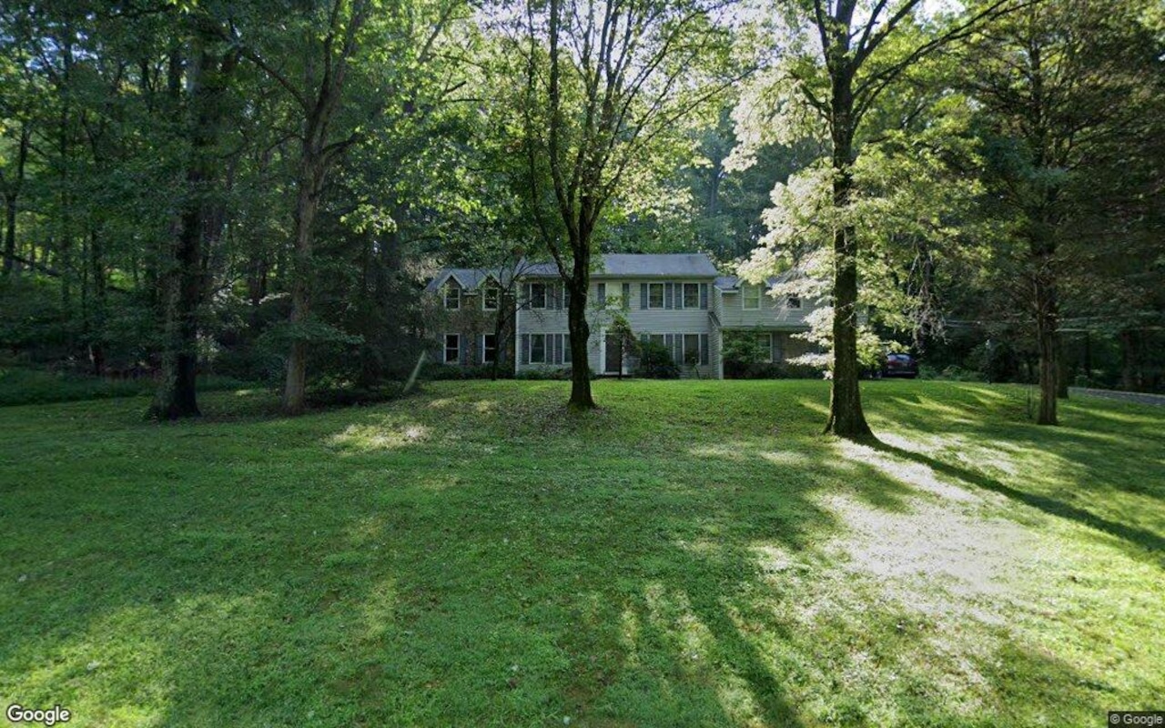 Luxury homes in Somerset County, high-end listings for a week.