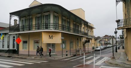 Cedric Richmond buys historic French Quarter property, enters real estate market.