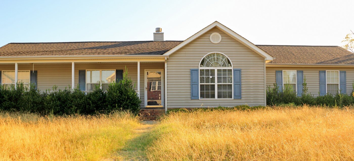 Foreclosure rates decline in US, reaching lowest levels since 2021 nationwide.