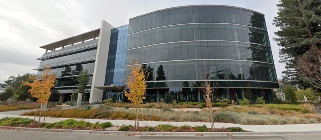 Mountain View property sold for over $100 million amidst economic downturn.