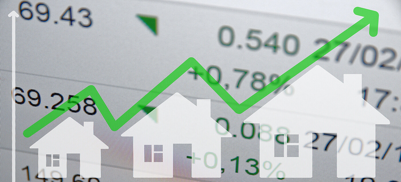 US home inventory stabilizes with few new listings amidst high demand nationwide.