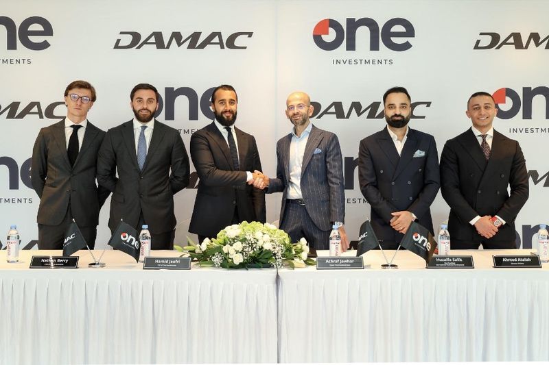 DUBAI - ONE Investments and DAMAC Properties announce strategic partnership agreement.