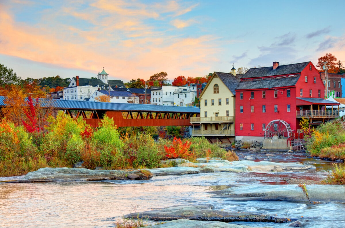 New Hampshire real estate commission fees and requirements for 2024 licensing.