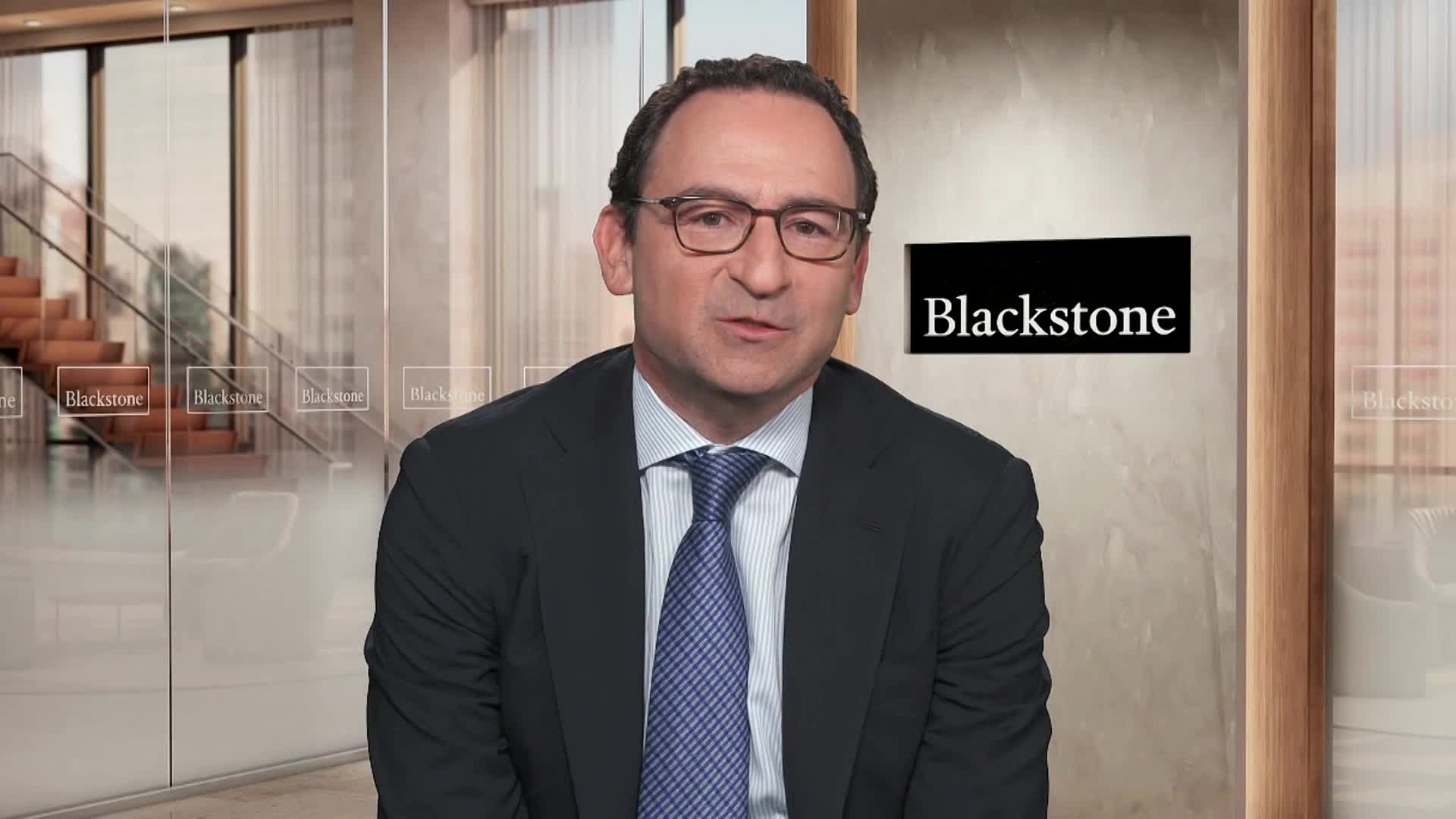 Blackstone executive discusses AI, real estate market trends and office rent dynamics globally.