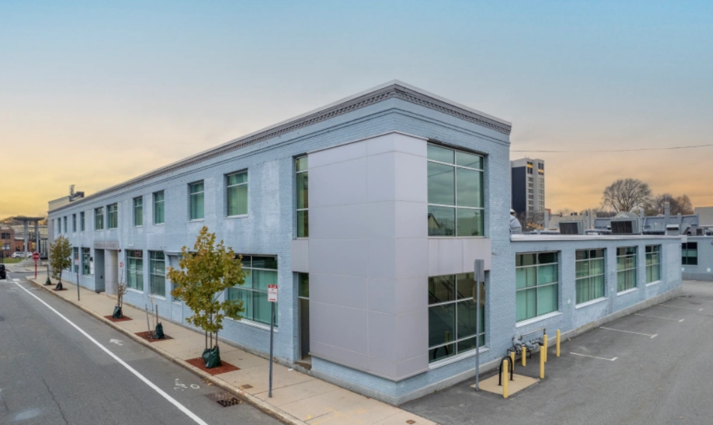 TreeFrog Therapeutics lab expansion in Cambridge, Massachusetts, with 13,488 square foot lease.