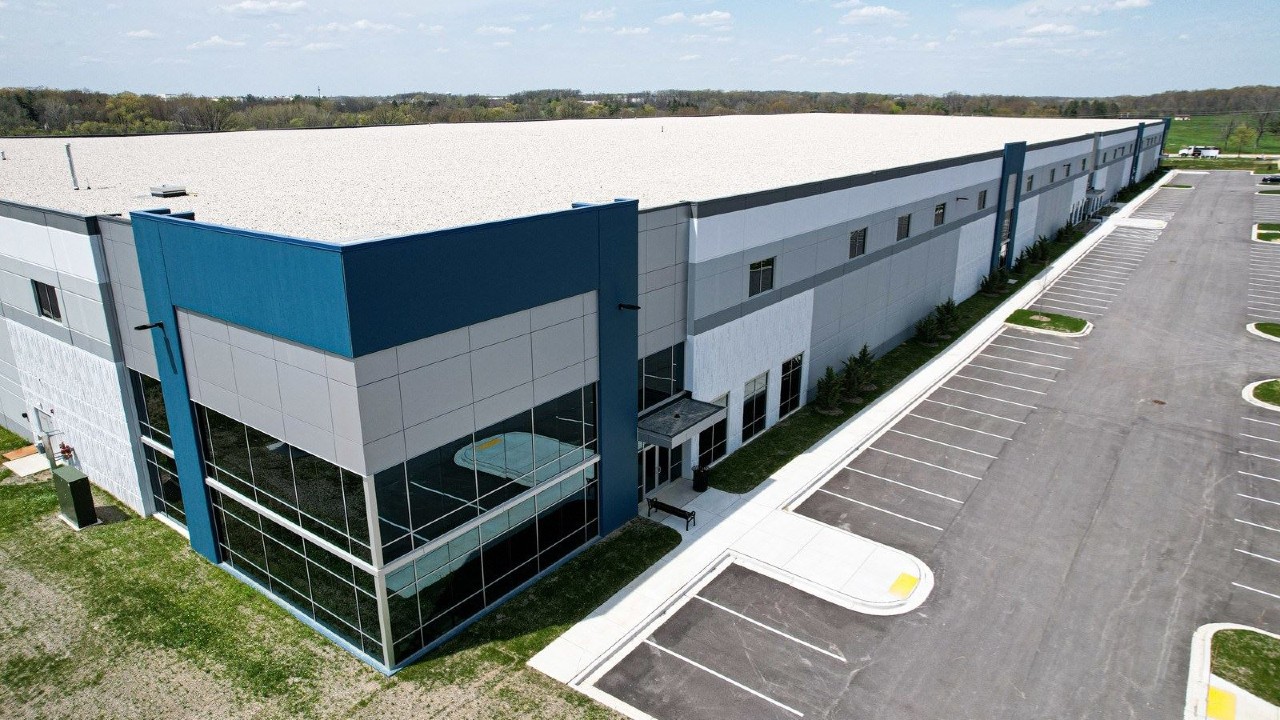 Franklin industrial property acquisition by local real estate company in Tennessee.