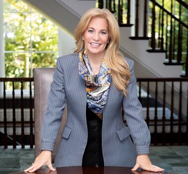 Haute Residence and Debra Johnston announce extended luxury real estate partnership globally.