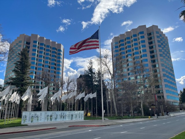 Downtown San Jose office complex sold to financial lender in multi-million deal.