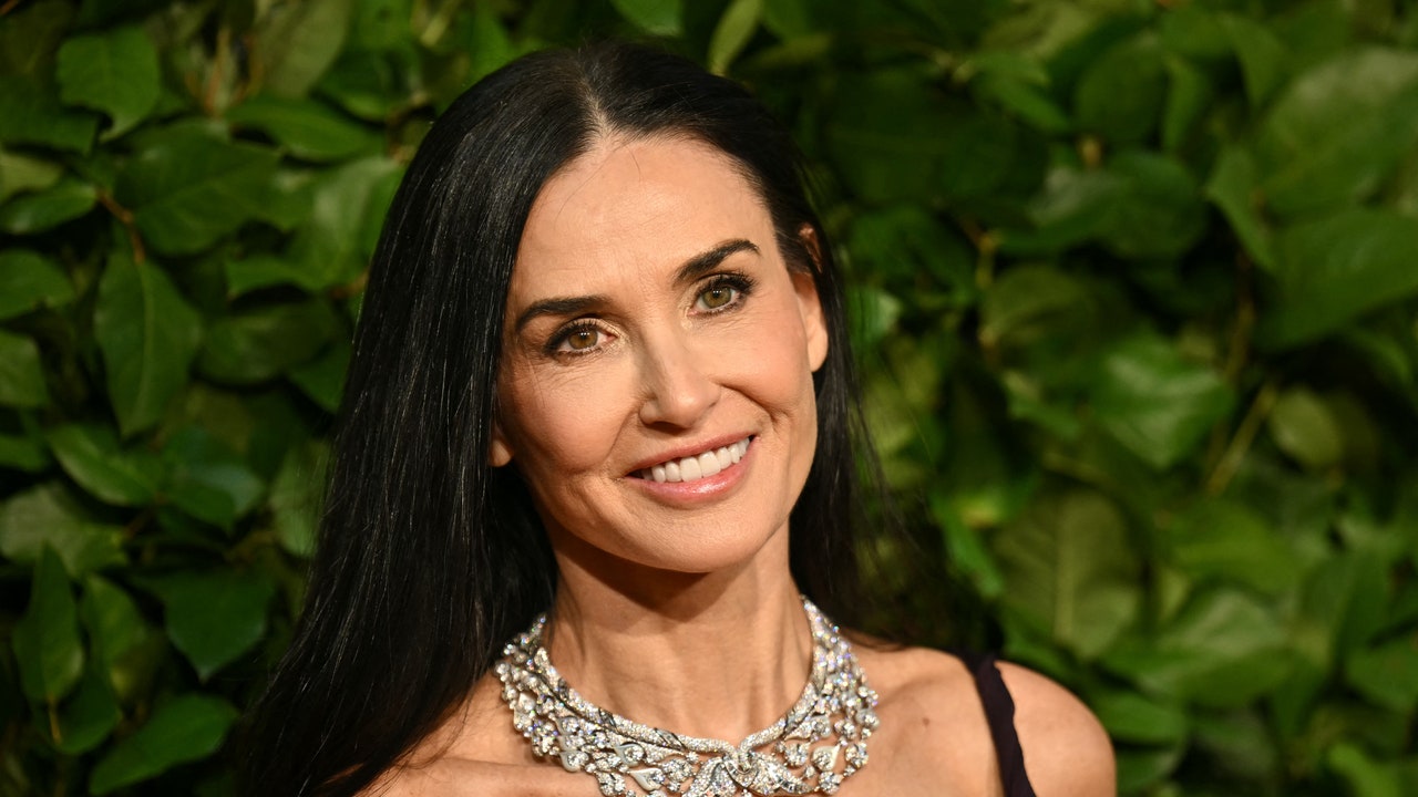 Demi Moore's luxurious homes and real estate properties in various locations worldwide.