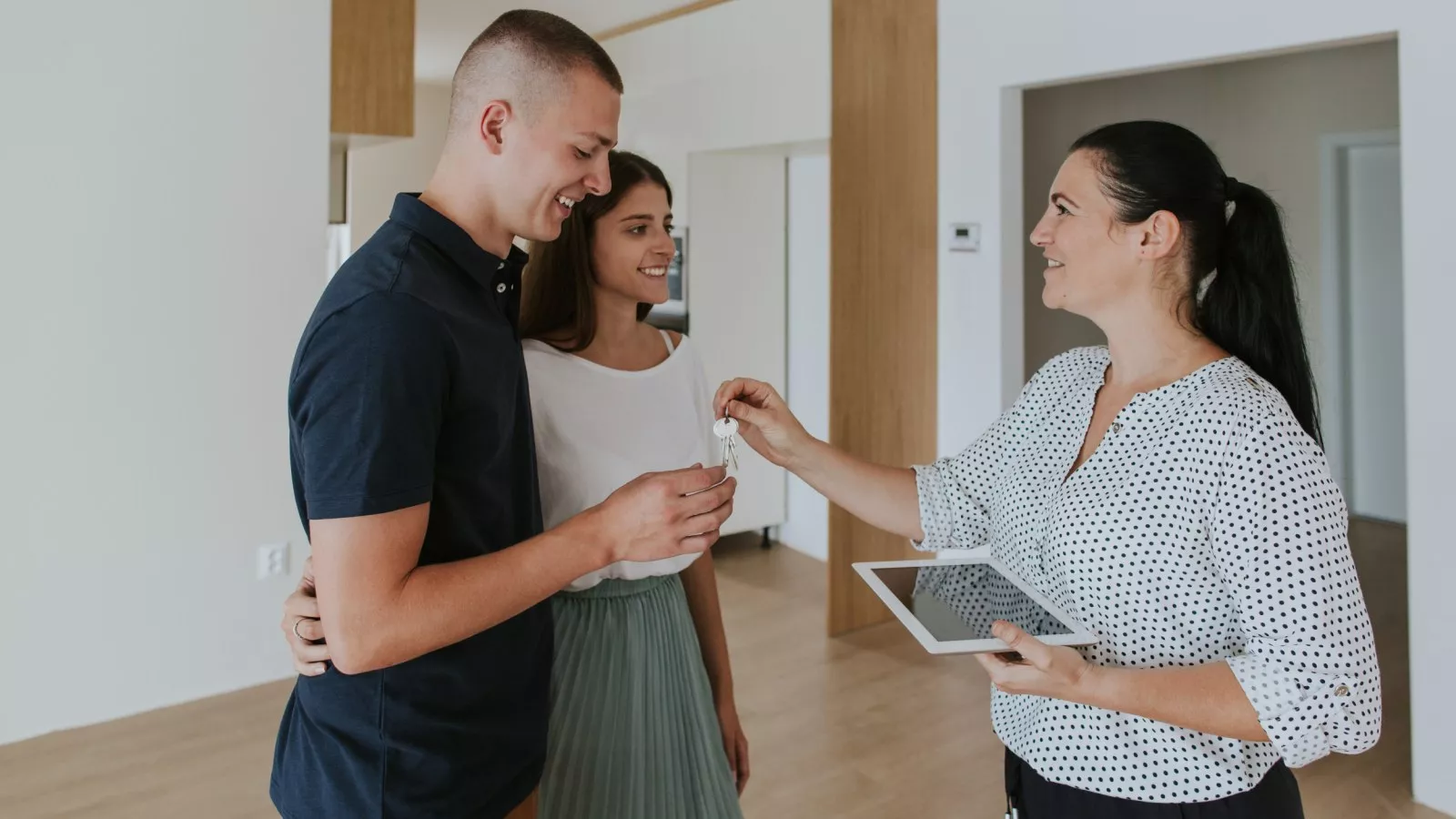 Seasoned real estate agent shares top 5 must-haves for new homeowners nationwide.