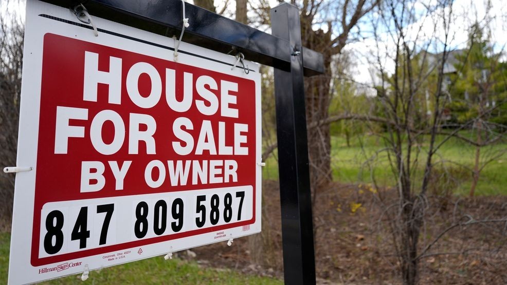 Realtors struggle to sell homes, high failure rate nationwide in past year.