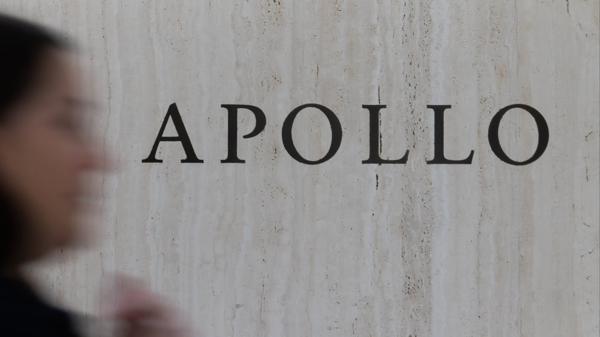 Apollo acquires Bridge Investment, expanding US real estate portfolio nationwide.