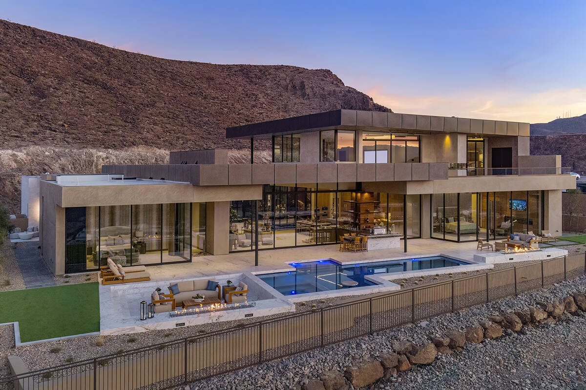 Ascaya debuts new American home design at International Builder's Show in Las Vegas.