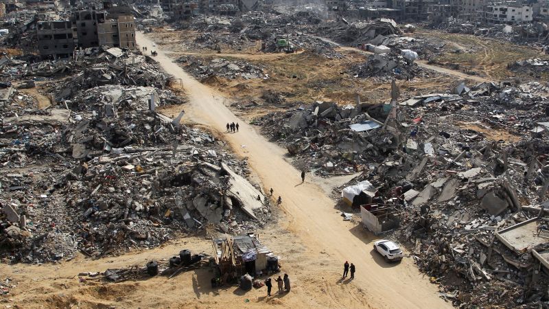 US President Trump in Gaza, promoting redevelopment plans and economic opportunities.