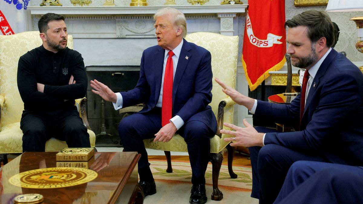 US President Trump meets with Ukrainian officials in diplomatic meeting strategy session.