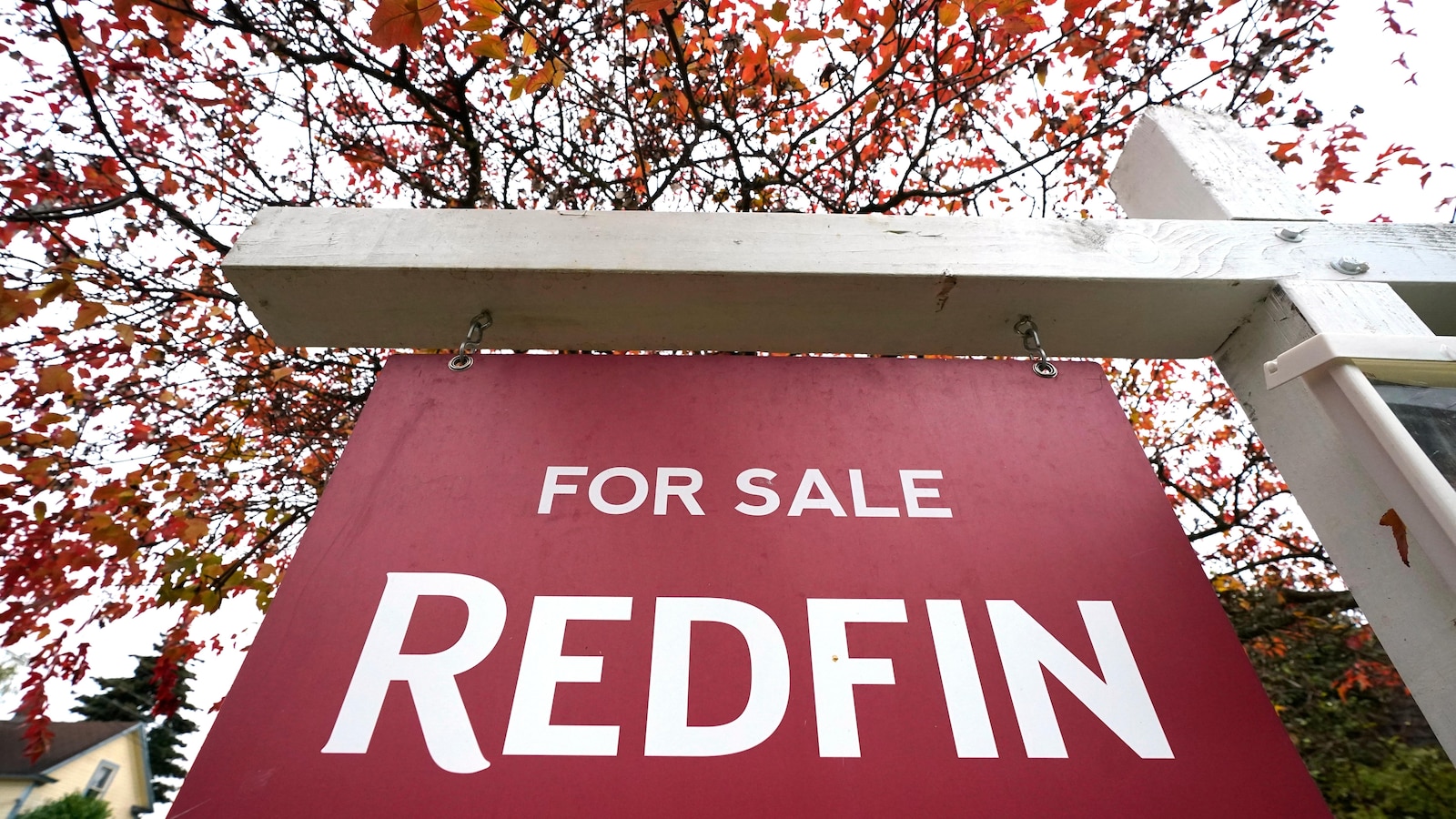 Rocket Cos. acquires Redfin in $1.75B real estate merger, Seattle-based company involved.