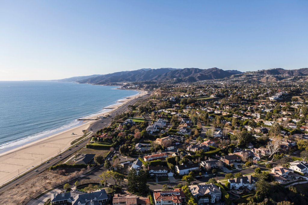 Residential properties in Palisades, California, show resilience after devastating wildfires.