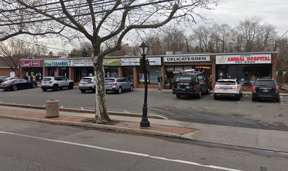 Long Island firm purchases retail strip property in suburban commercial district.