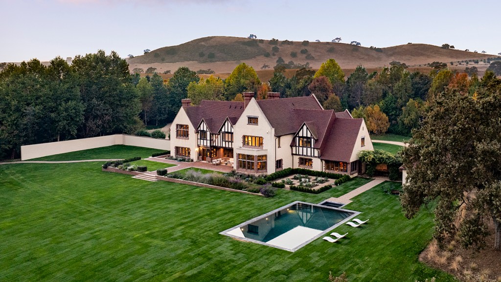 California's Seven Oaks Ranch, $20 million estate on 100-acre property.